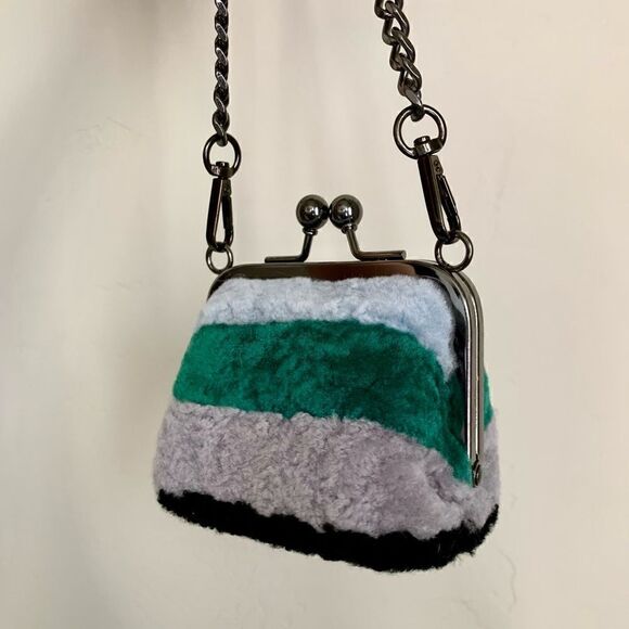 Handmade Real Shearling Colorblock Kisslock Small Clutch/Coin Pouch/Crossbody - Picture 7 of 11
